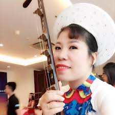 Nghệ sĩ Tuyết Tuyết hát về ngày Thầy thuốc Việt Nam