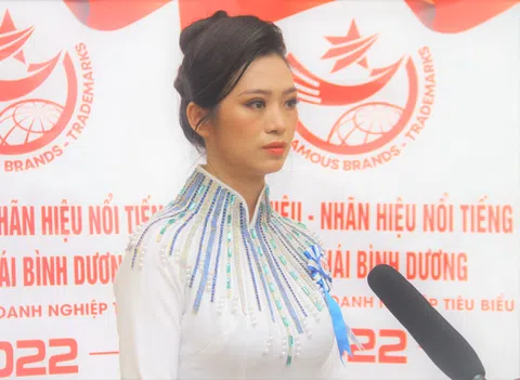 CEO Triệu Nhung, Tổng giám đốc Công ty TNHH EBISU KAZE JAPAN, Phó TGĐ công ty TNHH Noah Legend được vinh danh