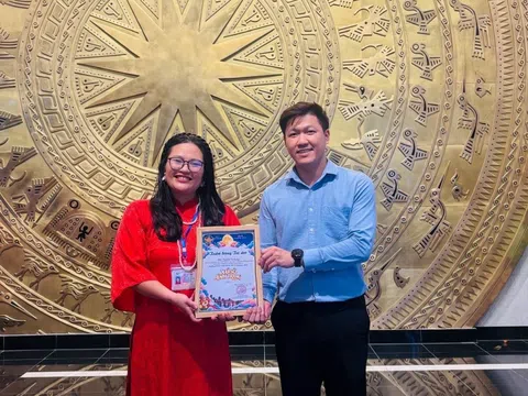 Chạm vào ký ức Trung thu qua những nét chữ hoài niệm giữa lòng VTV