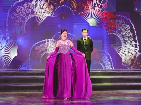 Vũ Thị Quý xuất sắc nhận giải Người đẹp trí tuệ trong Hoa hậu Doanh nhân Châu Á Việt Nam 2023