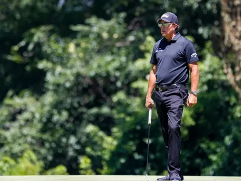 Nhiều golfer tên tuổi dừng bước ở Charles Schwab Challenge