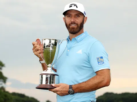 Dustin Johnson trở lại Top 5 bảng xếp hạng thế giới