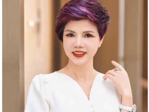 CEO - Á Hậu Nguyễn Ngọc Bích Tiết Lộ 8 Tính Cách Cần Có Của Một Nhà Lãnh Đạo Doanh Nghiệp Tương Lai