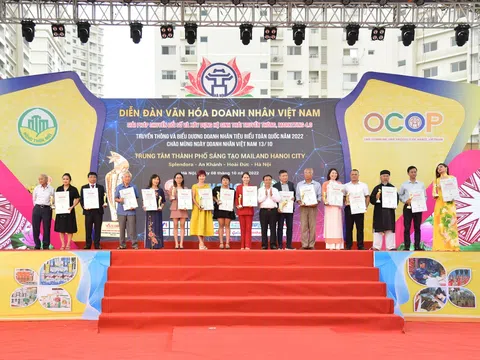 Vinh danh Doanh nhân, Nghệ nhân, Nhà khoa học tiêu biểu toàn Quốc năm 2022