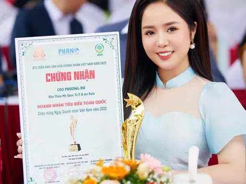 CEO Phương Dư được vinh danh tại Diễn đàn Văn hóa Doanh nhân Việt Nam 2022