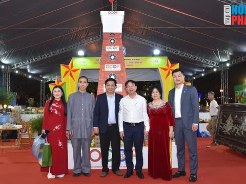 Dân ca Ví Giặm Nghệ Tĩnh được tôn vinh tại Sự kiện giới thiệu sản phẩm OCOP gắn với văn hóa các tỉnh miền Trung - Tây Nguyên năm 2022