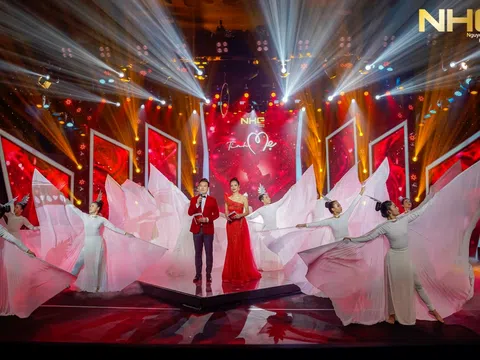 Đêm nhạc “Mẹ là Tình Yêu” 2022 làm thổn thức hàng triệu trái tim