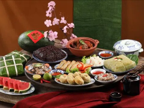 Mâm cỗ tất niên với các món ăn truyền thống từng vùng miền