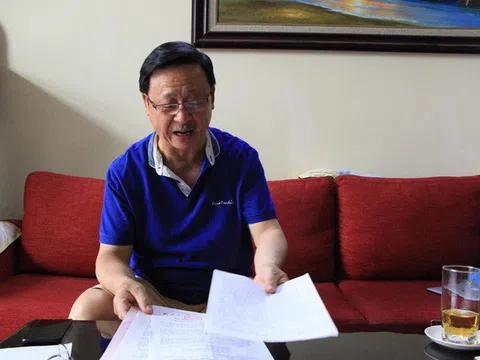 Con cháu vua Mèo được chia phí tham quan khu dinh thự