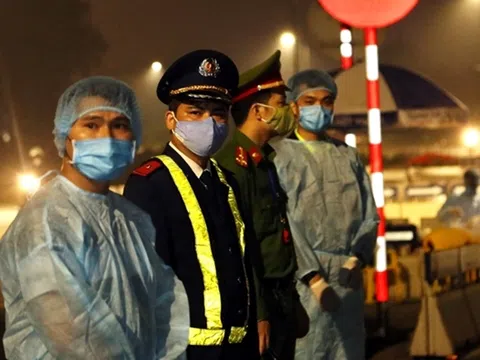 Cuộc chiến chống dịch COVID-19 của Công an Thị Trấn Văn Điển huyện Thanh Trì