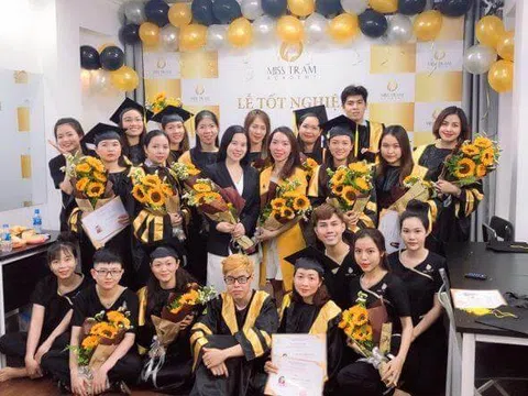 Tương lai phát triển với nghề làm đẹp  Spa thẩm mỹ